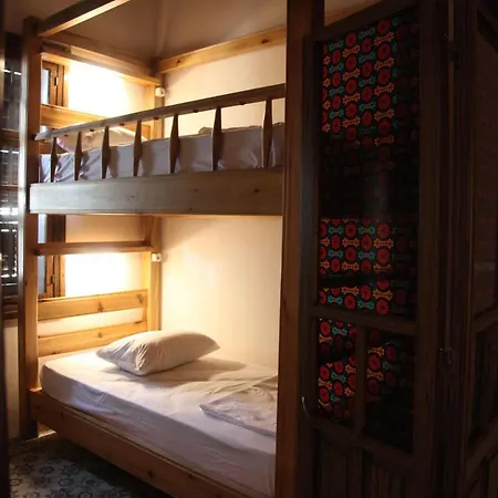 Fi Hostel *