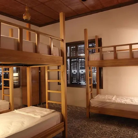 Hostel Fi